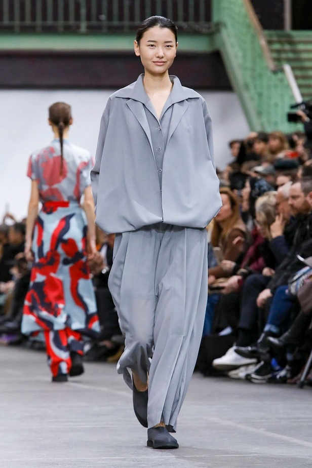 مجموعة Issey Miyake لموسم خريف وشتاء 2020-2021