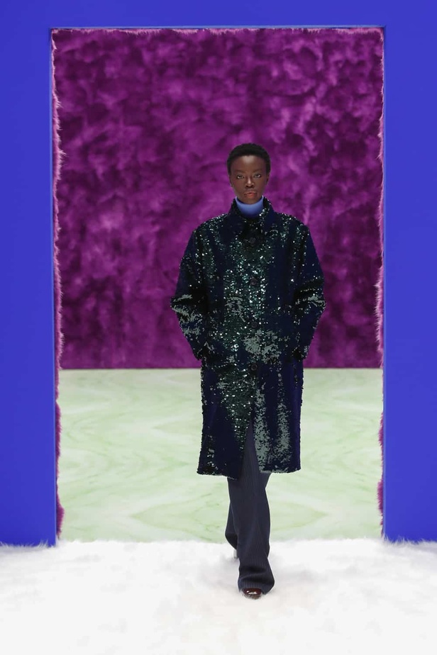 عرض ازياء مجموعة Prada لموسم خريف وشتاء 2021 في ميلانو