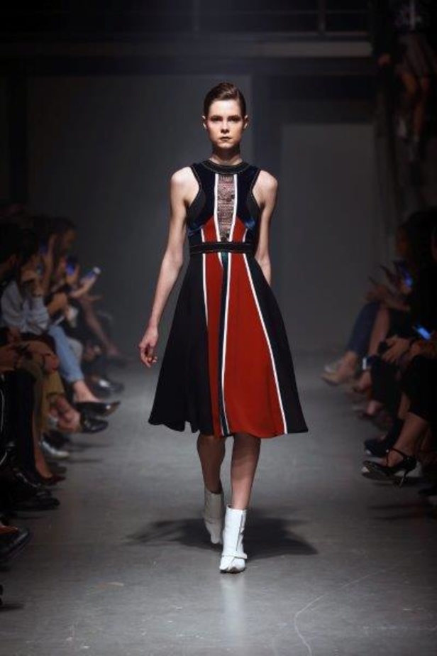 هذا فعله فيروس Lili بحسين بظاظا.. إبداع بمجموعة شتاء 2018 تخطى الحدود