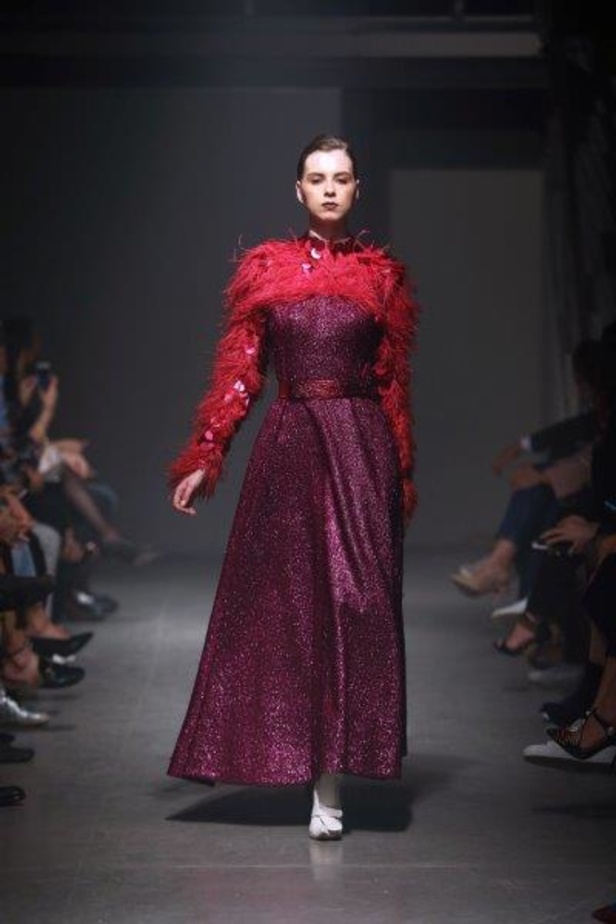 هذا فعله فيروس Lili بحسين بظاظا.. إبداع بمجموعة شتاء 2018 تخطى الحدود