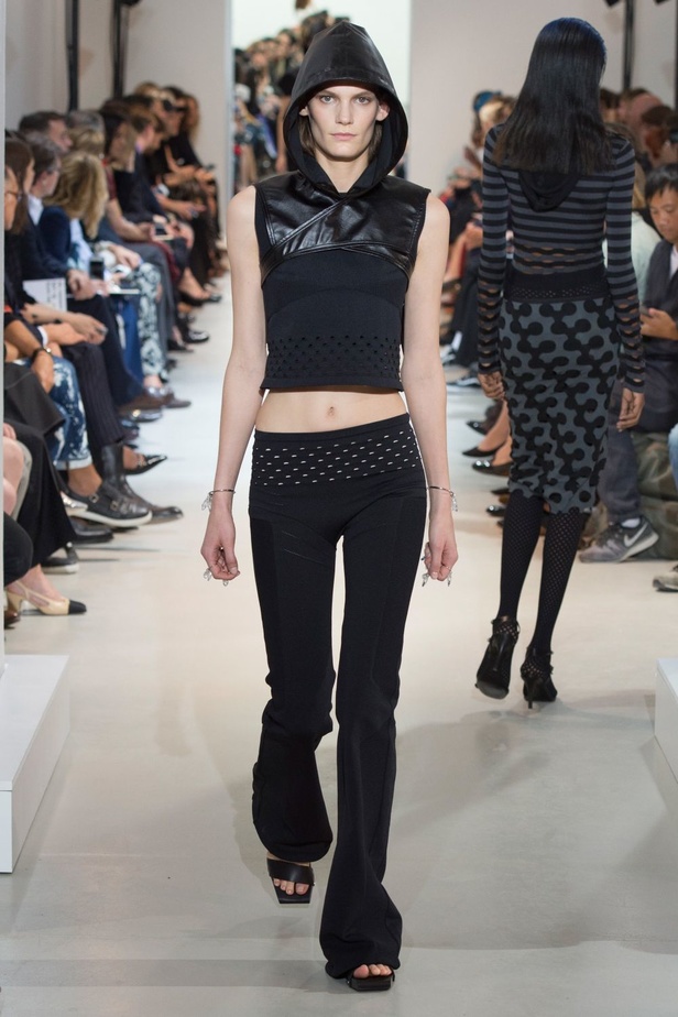 مجموعة “باكو رابان” لموسم ربيع وصيف 2017 