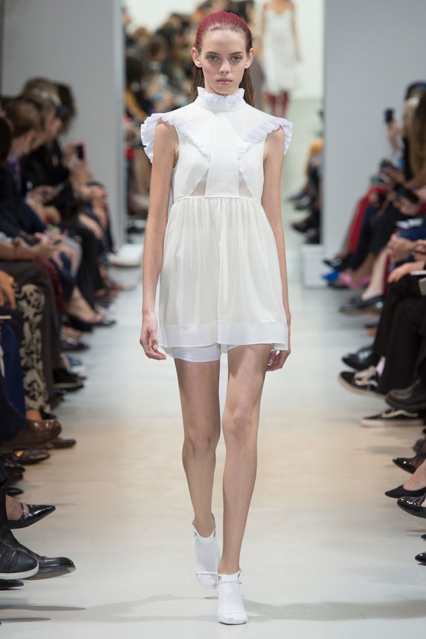 مجموعة “باكو رابان” لموسم ربيع وصيف 2017 