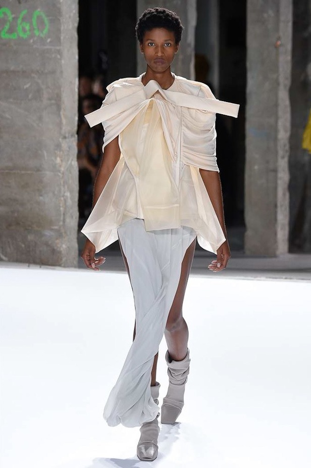 مجموعة Rick Owens لربيع وصيف 2017..