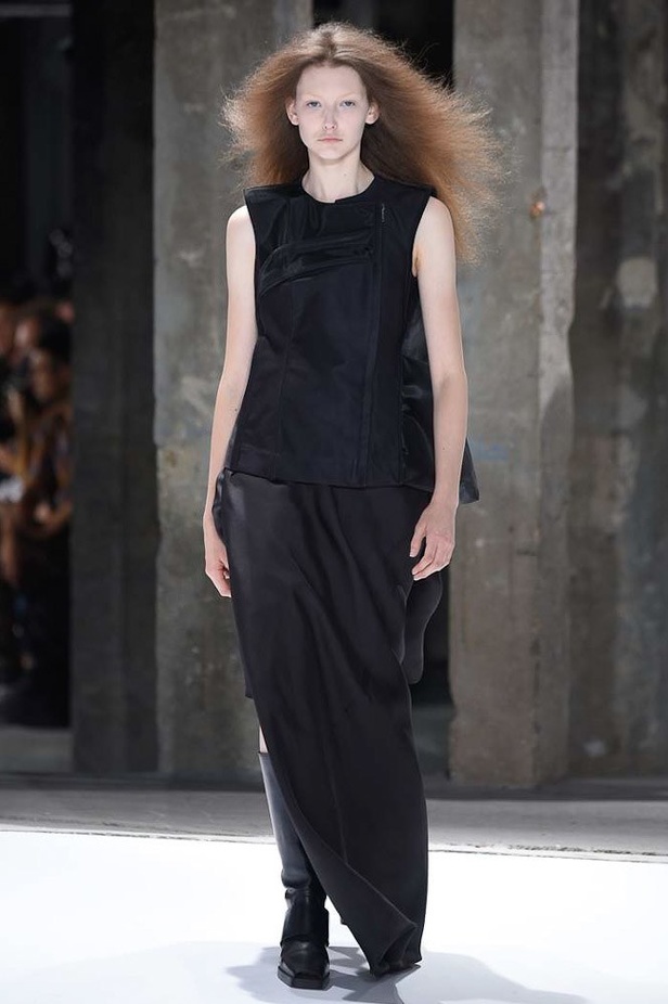 مجموعة Rick Owens لربيع وصيف 2017..