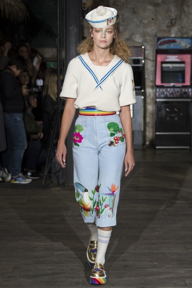 مجموعة Manish Arora لربيع وصيف 2017..