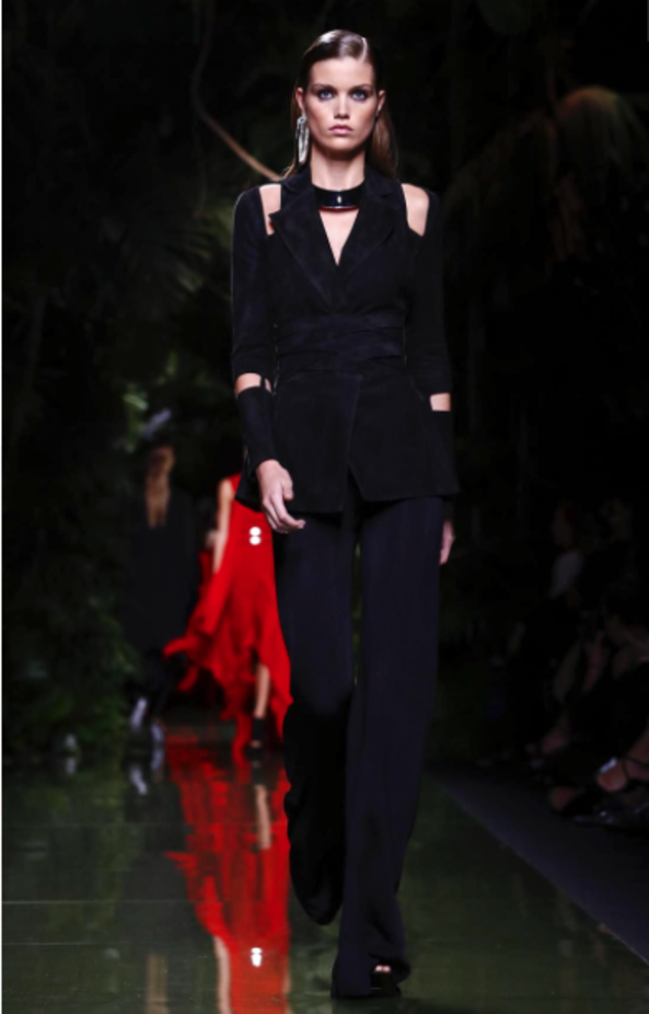 عرض أزياء Balmain لصيف وربيع ٢٠١٧ !
