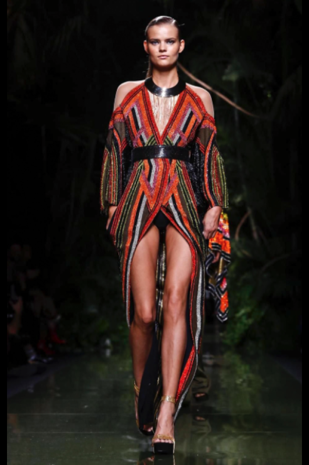 عرض أزياء Balmain لصيف وربيع ٢٠١٧ !