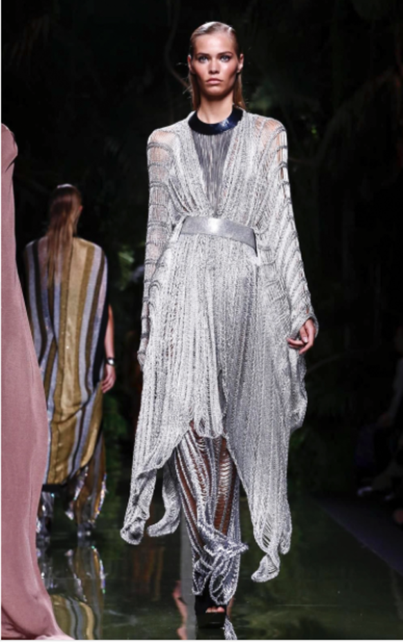 عرض أزياء Balmain لصيف وربيع ٢٠١٧ !