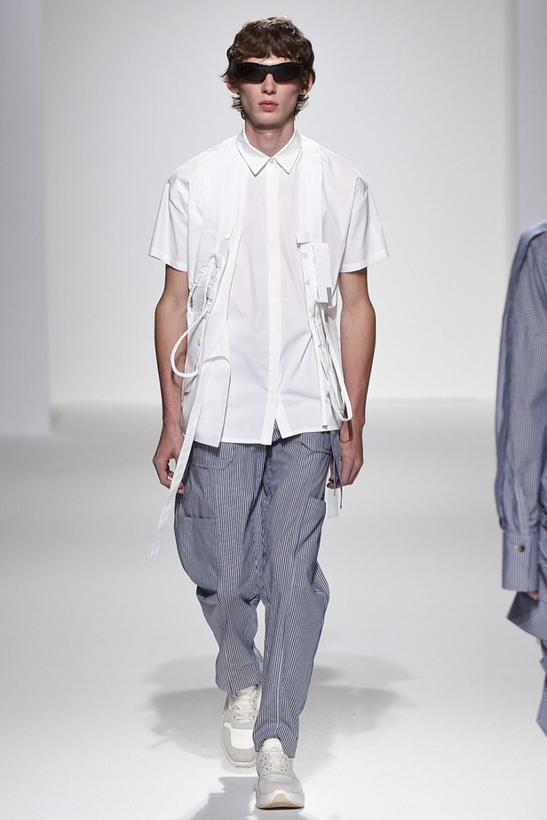 مجموعة Chalayan لربيع وصيف 2017