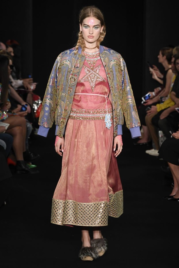 مجموعة "مانيش أوروا" لموسم ربيع وصيف 2018