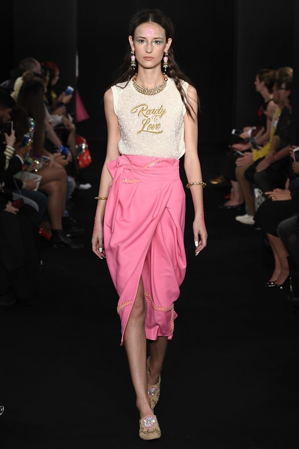 مجموعة "مانيش أوروا" لموسم ربيع وصيف 2018