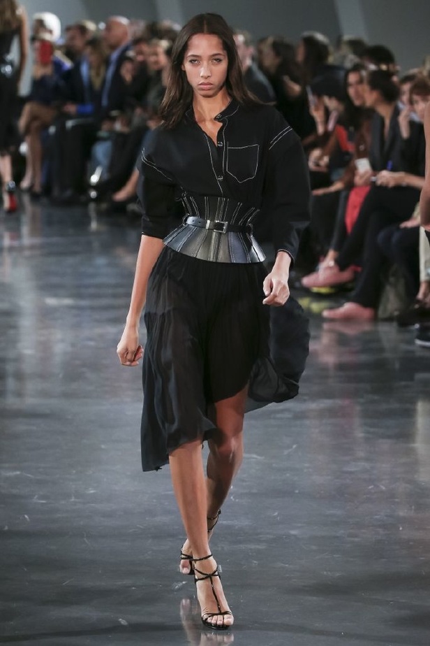 مجموعة موغلر لموسم ربيع وصيف 2018