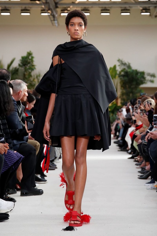 مجموعة فالنتينو لموسم ربيع وصيف 2019