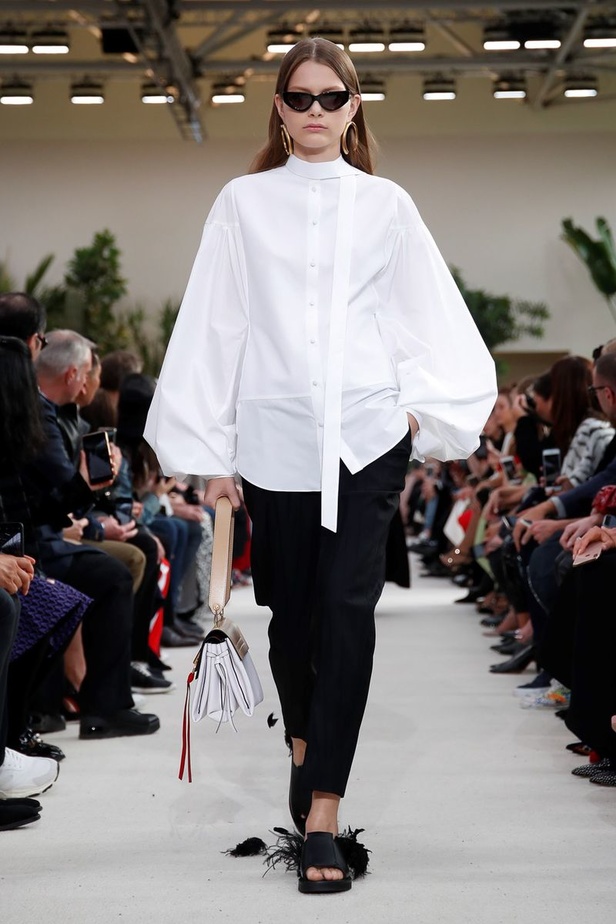 مجموعة فالنتينو لموسم ربيع وصيف 2019