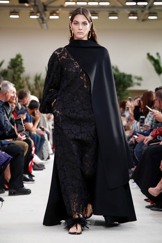 مجموعة فالنتينو لموسم ربيع وصيف 2019