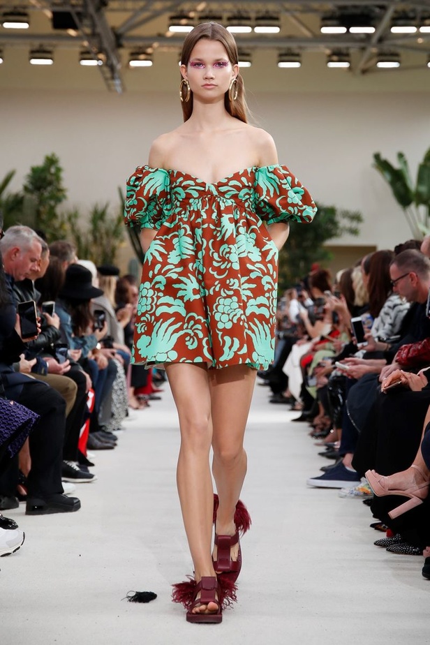 مجموعة فالنتينو لموسم ربيع وصيف 2019