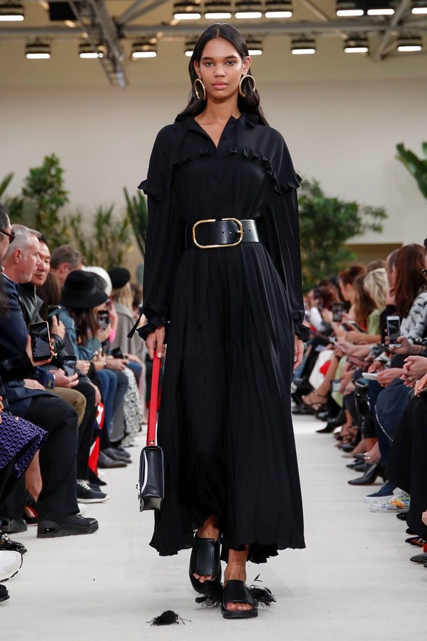 مجموعة فالنتينو لموسم ربيع وصيف 2019