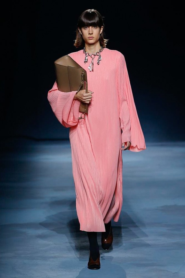 عرض أزياء Givenchy لربيع وصيف 2019 !