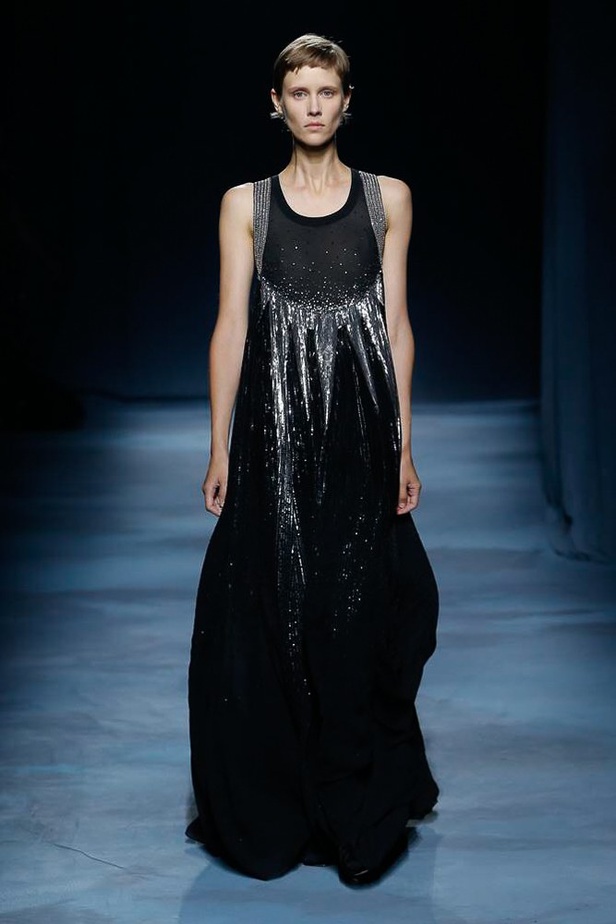 عرض أزياء Givenchy لربيع وصيف 2019 !