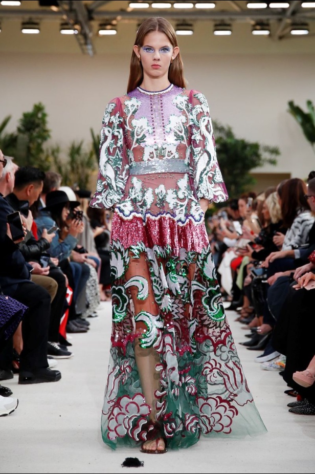 مجموعة فالنتينو لموسم ربيع وصيف 2019