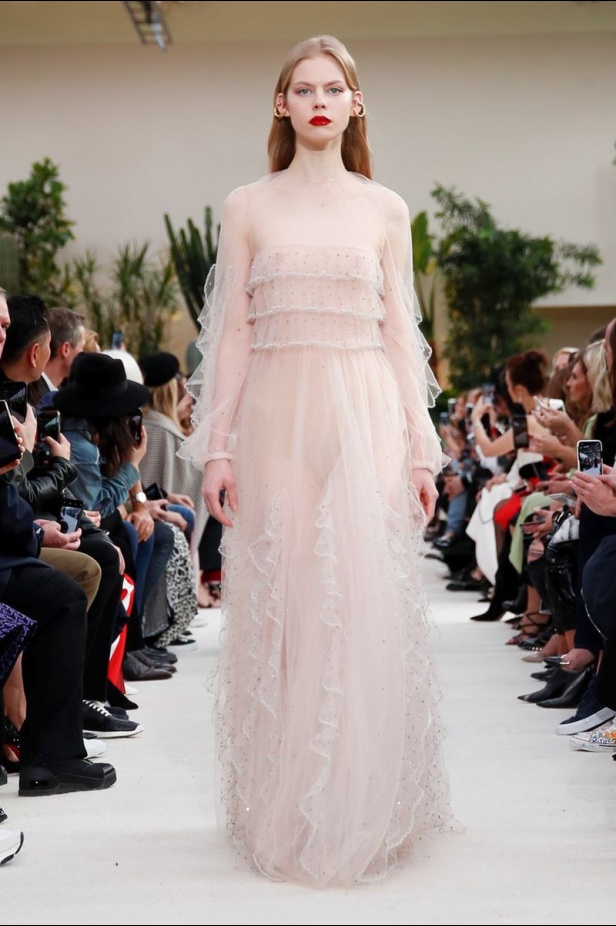 مجموعة فالنتينو لموسم ربيع وصيف 2019