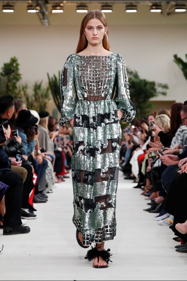 مجموعة فالنتينو لموسم ربيع وصيف 2019