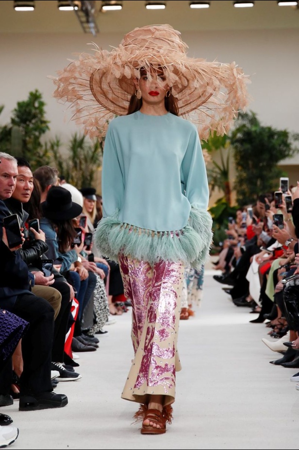 مجموعة فالنتينو لموسم ربيع وصيف 2019