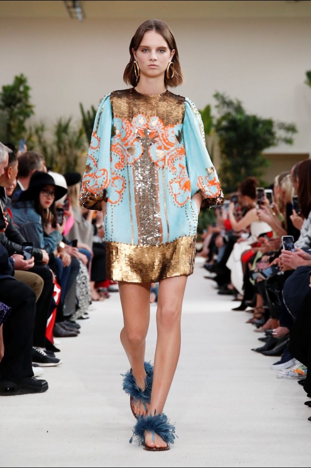 مجموعة فالنتينو لموسم ربيع وصيف 2019