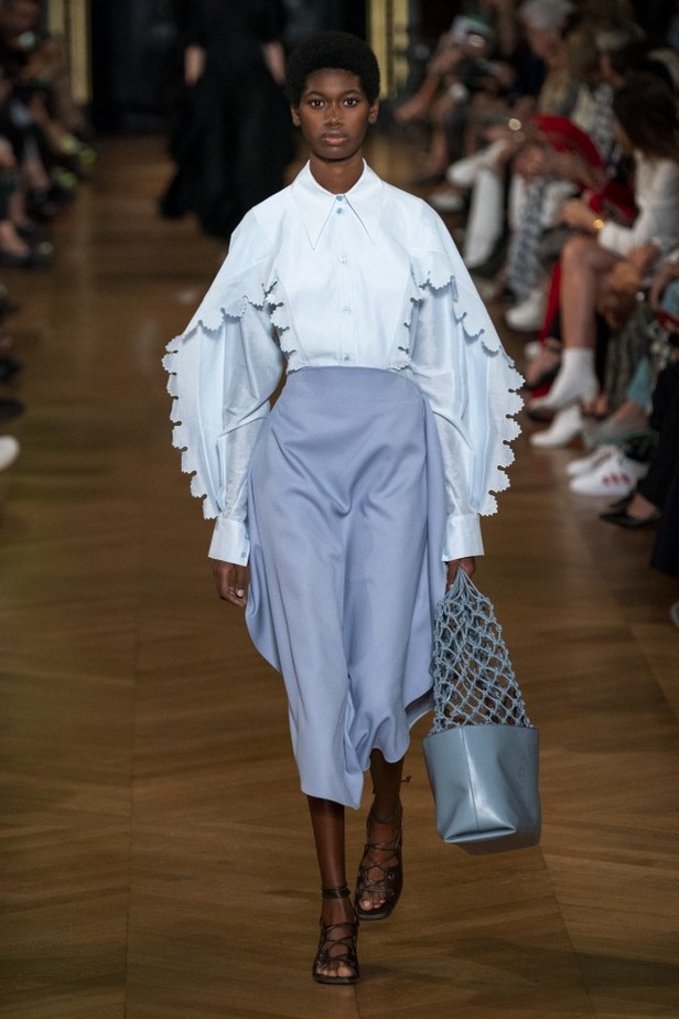 اسبوع الموضة في باريس 2019 مجموعة ستيلا مكارتني لربيع وصيف 2020