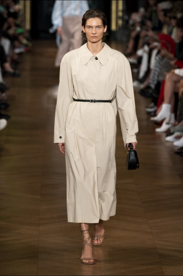 اسبوع الموضة في باريس 2019 مجموعة ستيلا مكارتني لربيع وصيف 2020