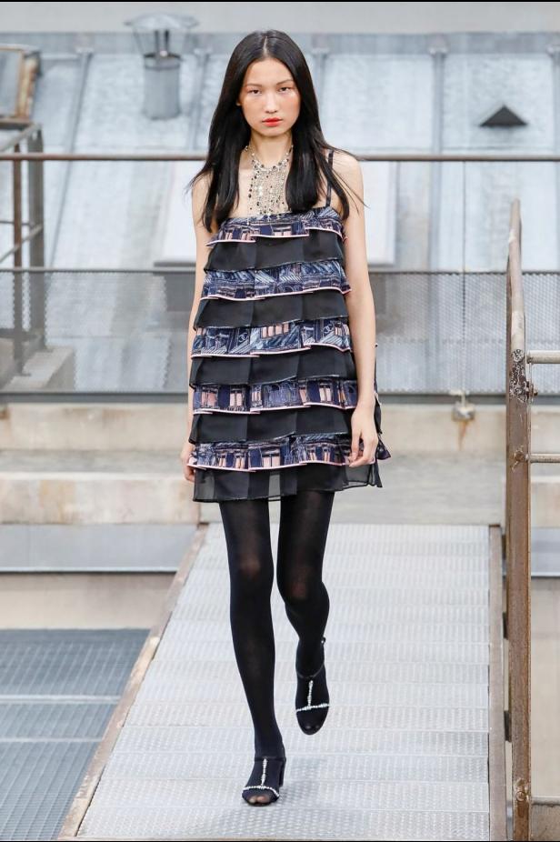 مجموعة شانيل لربيع وصيف 2020 في باريس