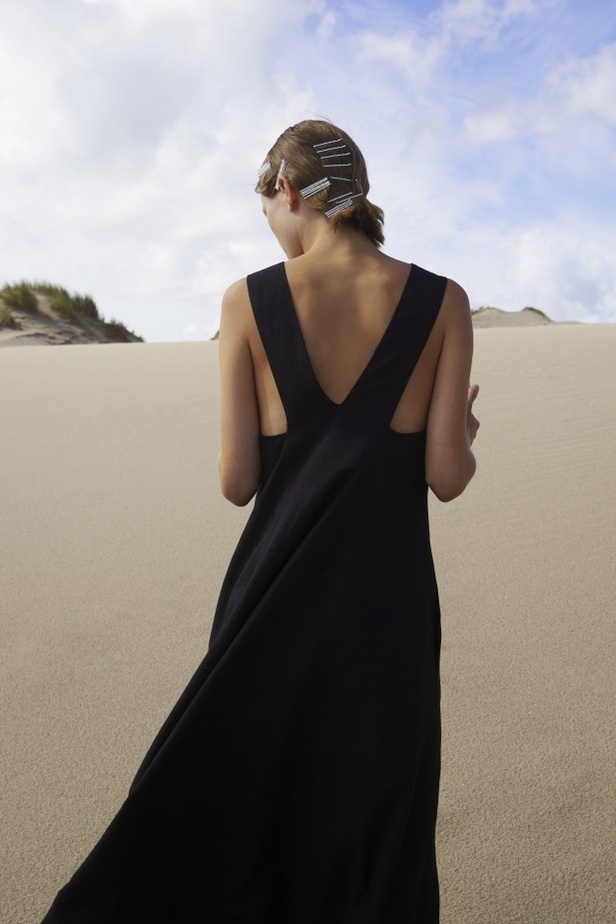 عرض أزياء Dries Van Noten لمجموعة ربيع وصيف 2021 من أسبوع باريس للموضة