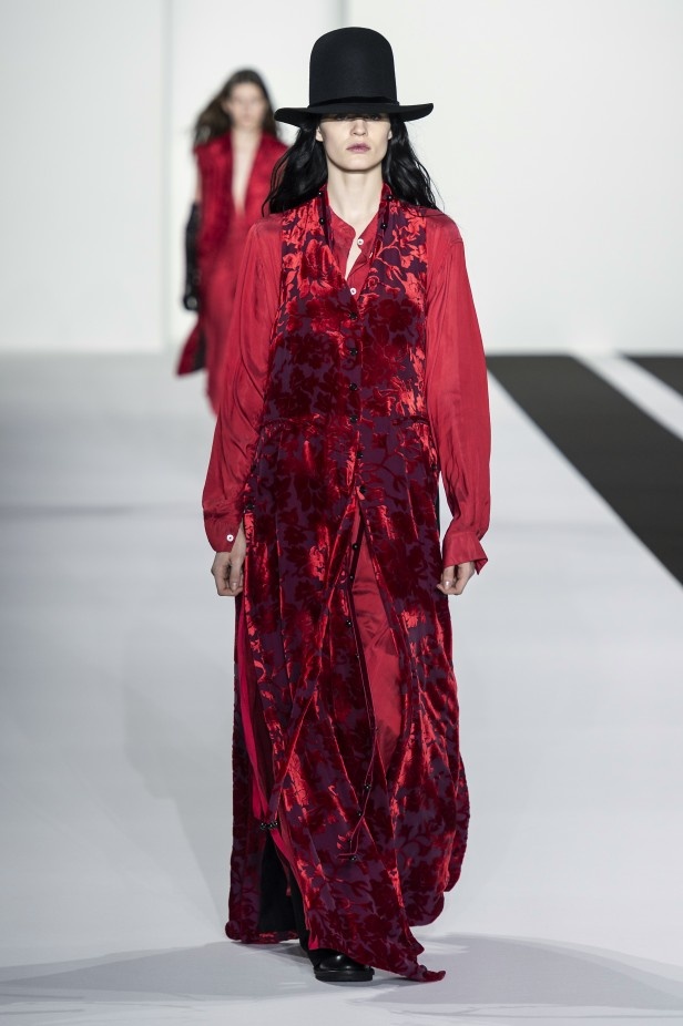 مجموعة Ann Demeulemeester لخريف 2019