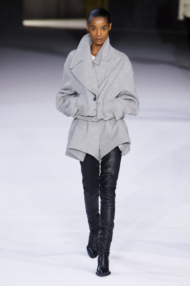  مجموعة Haider Ackermann خريف وشتاء 2020