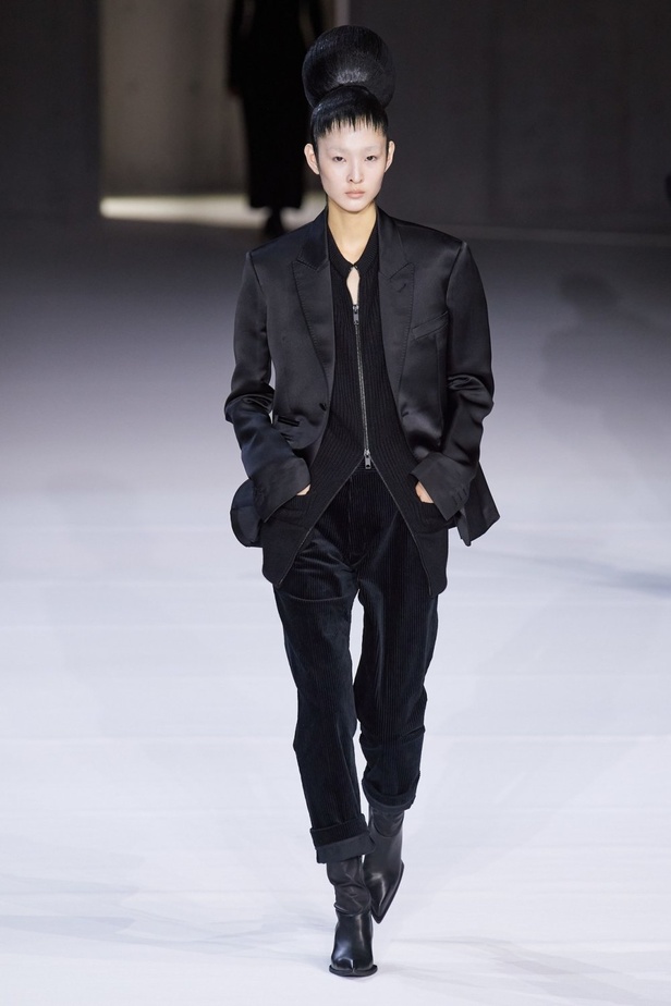  مجموعة Haider Ackermann خريف وشتاء 2020
