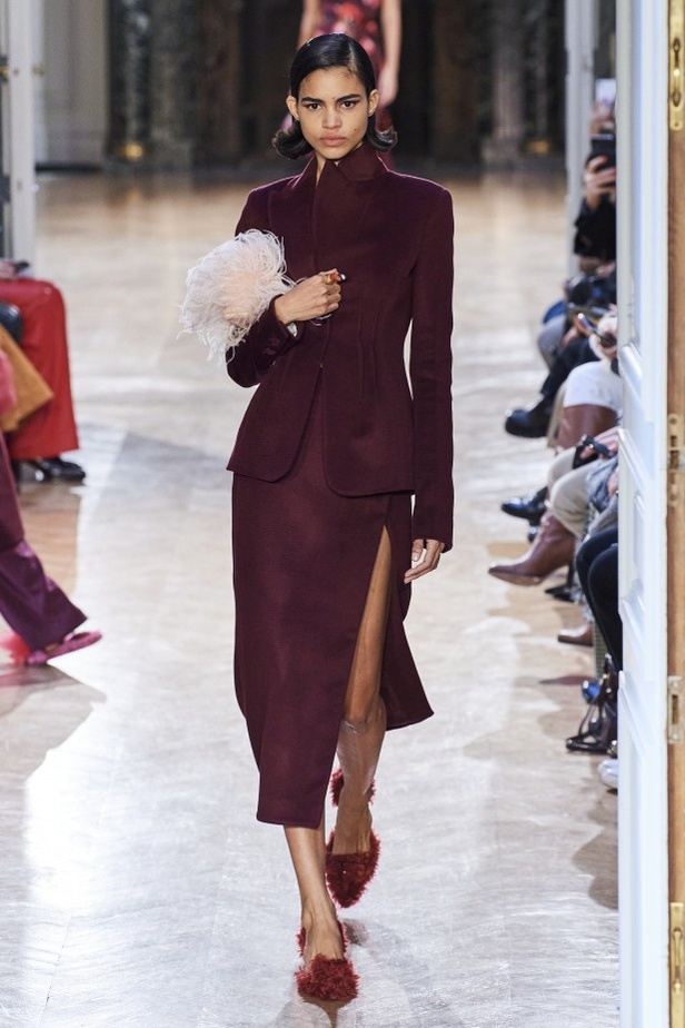 عرض أزياء Altuzarra خلال اسبوع الموضة في باريس لخريف وشتاء 2020-2021