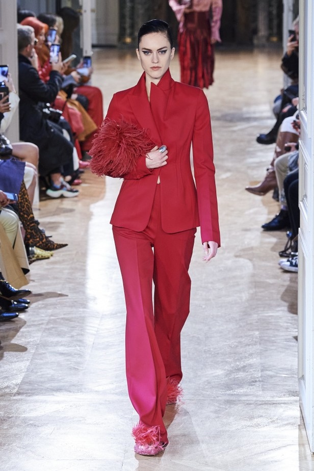 عرض أزياء Altuzarra خلال اسبوع الموضة في باريس لخريف وشتاء 2020-2021