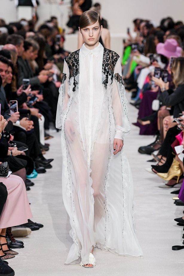 مجموعة Valentino لموسم خريف وشتاء 2020