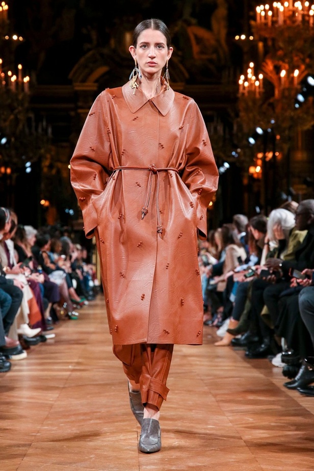 مجموعة ستيلا مكارتني لموسم خريف وشتاء 2020-2021