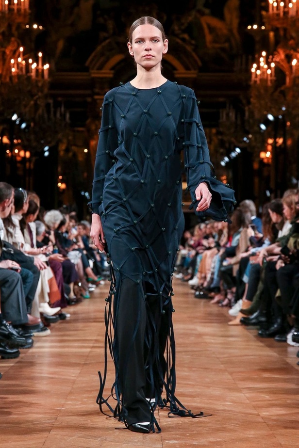 مجموعة ستيلا مكارتني لموسم خريف وشتاء 2020-2021