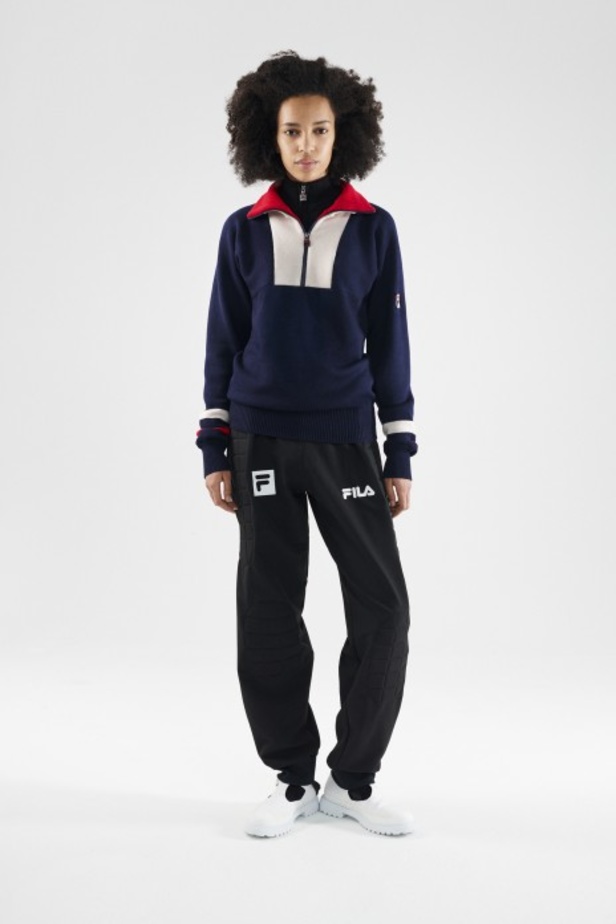 عرض أزياء مجموعة فيلا لموضة خريف وشتاء 2021–2022