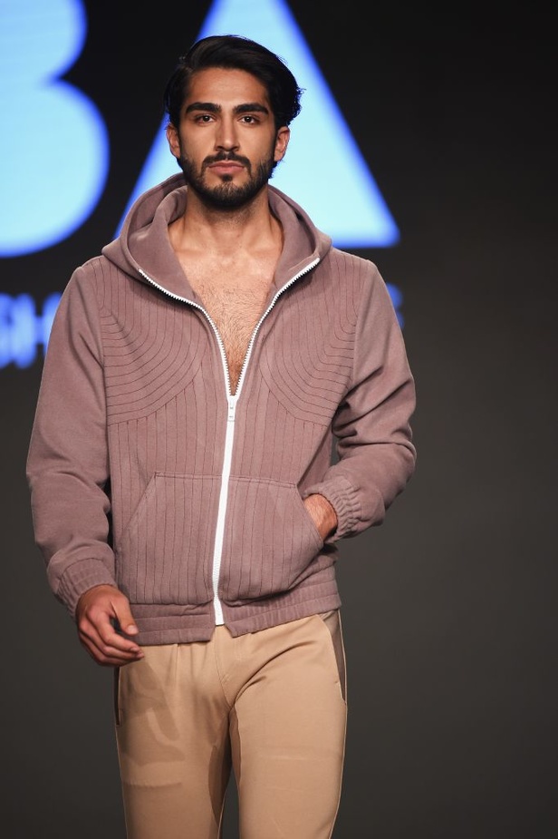 عرض Starch لخريف وشتاء 2016-2017