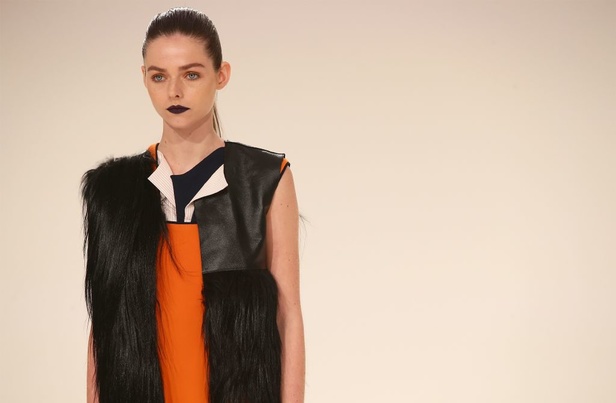 الاماراتية خلود آل ثاني Bint Thani في Fashion Forward 2016