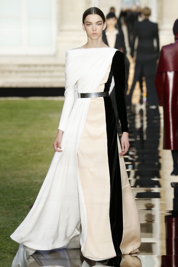 مجموعة جيفنشي للهوت كوتور لخريف وشتاء 2018-2019