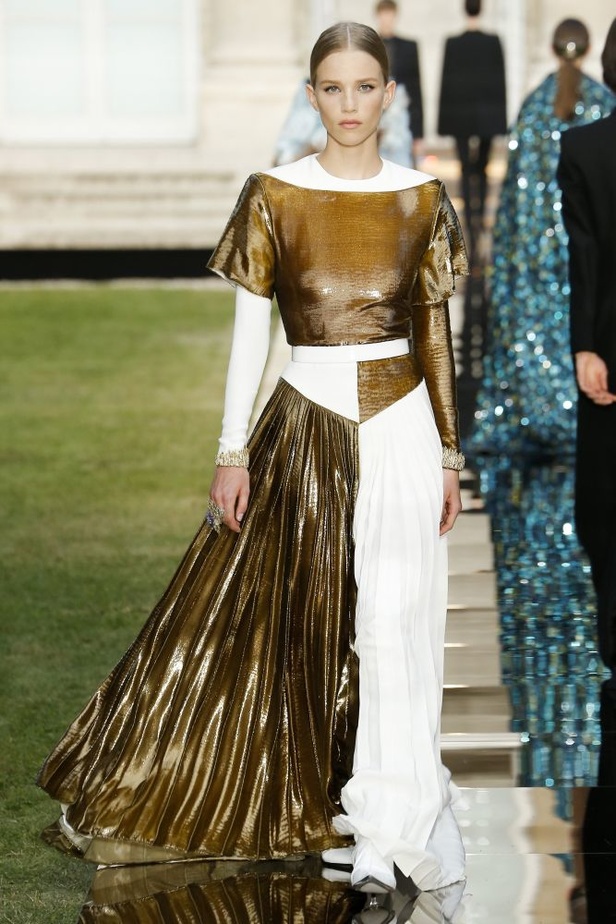 مجموعة جيفنشي للهوت كوتور لخريف وشتاء 2018-2019