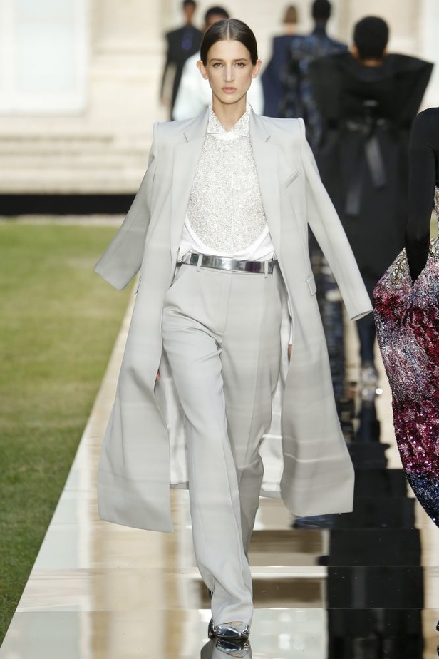 مجموعة جيفنشي للهوت كوتور لخريف وشتاء 2018-2019