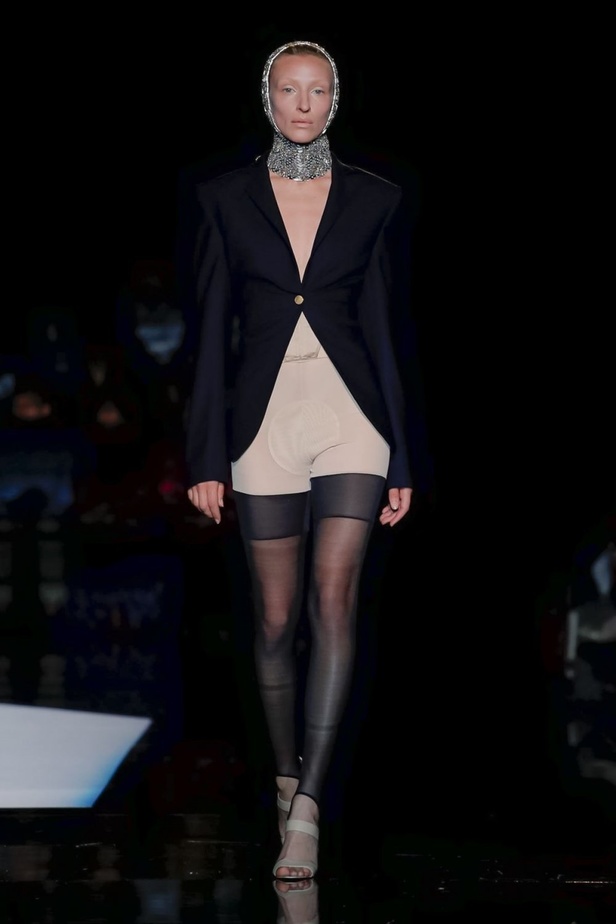 مجموعة Schiaparelli للهوت كوتور لشتاء 2019