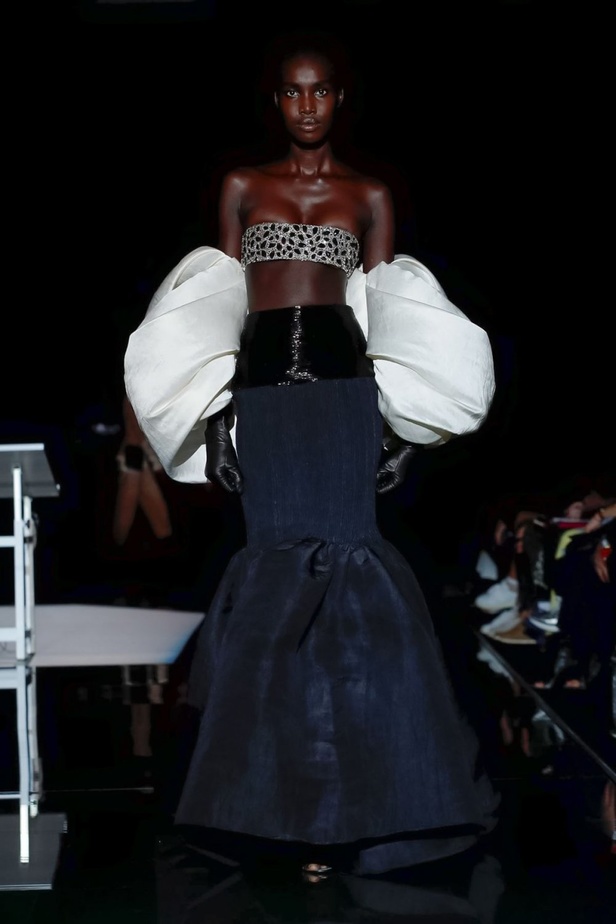 مجموعة Schiaparelli للهوت كوتور لشتاء 2019