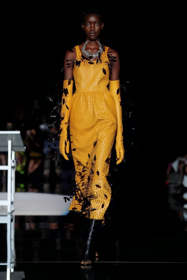 مجموعة Schiaparelli للهوت كوتور لشتاء 2019