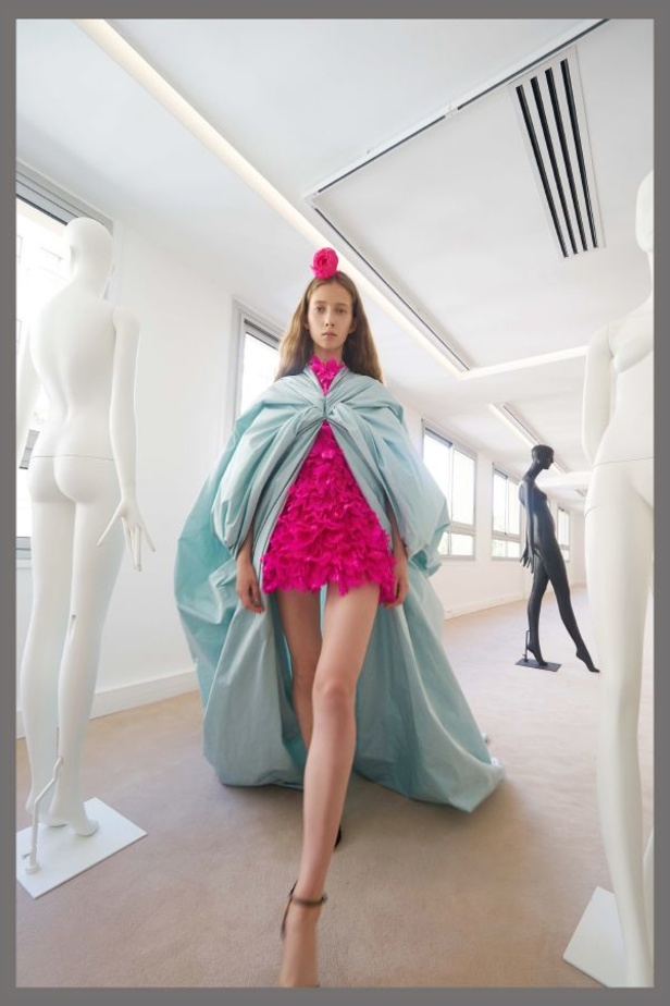 مجموعة Giambattista Valli لخريف وشتاء 2019-2020